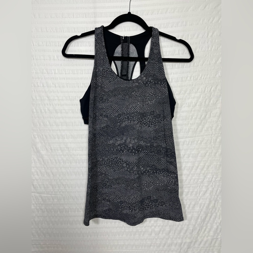 Lululemon Black White Cross Conditioning 2-In-1 Tank *No pads Size 8